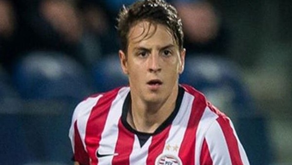 100. maçında oyundan atıldı