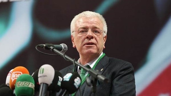 Ali Ay: 'Kulüpler batmış durumda'