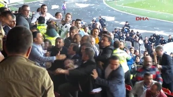 Amedsportif Yöneticilerinden Polise Şikayet