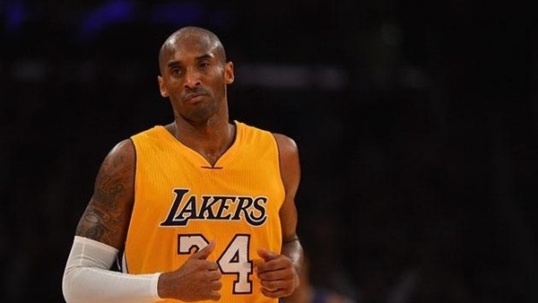 Kobe'nin NBA kariyerindeki en iyi 50 hareketi