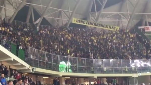 Konya'da maç sonu Şampiyonlar Ligi müziği çalındı