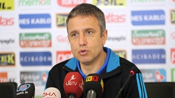Mutlu Topçu: 'Alt sıralarla aramızda 6 puan var'