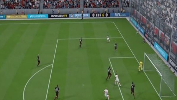 Köln ve Bayer Leverkusen Fıfa 16'da Kapıştı