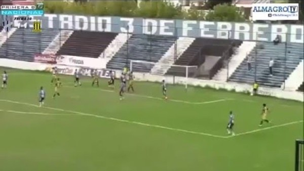  Esteban Miracco'nun attığı muhteşem röveşata golü