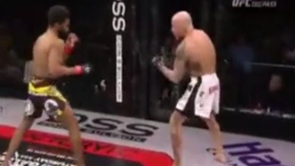 Böyle nakavt görülmedi!