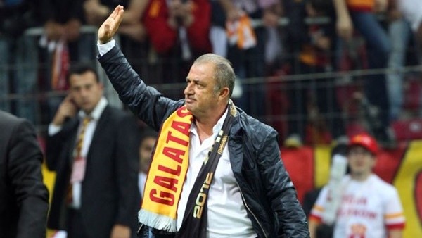 Galatasaraylı taraftarların Fatih Terim için hazırladığı video