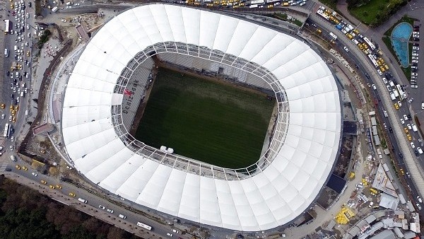 Vodafone Arena'da ses sistemi denemesi