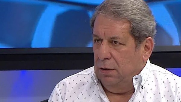 Erman Toroğlu: 'Fenerbahçe ve Galatasaray nal toplar'