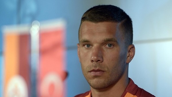 Lukas Podolski'den Tayyip Erdoğan'a Destek