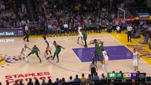 NBA'de Gecenin En Güzel 10 Hareketi