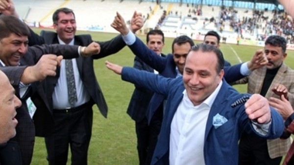 Galibiyeti Göbek Atarak Kutladılar