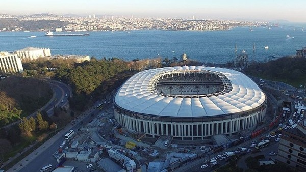 Vodafone Arena Açılış Marşı