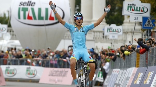 Finiş çizgisini böyle geçti