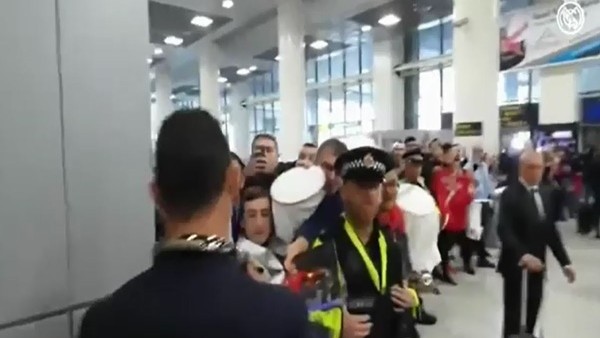 Cristiano Ronaldo'ya hayranlarından yoğun ilgi