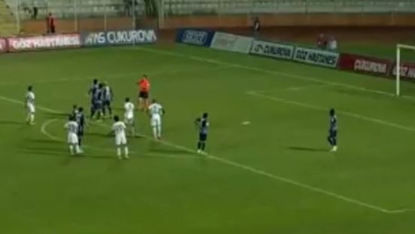 Adana Demirspor - Denizlispor maçında verilen tartışmalı penaltı