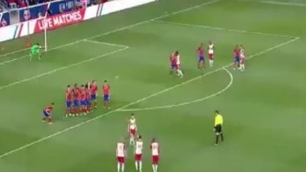 Muhteşem frikik organizasyonu golle sonuçlandı