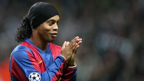 Futbolun prensi Ronaldinho