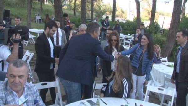 Beşiktaş, barbekü partisiyle şampiyonluğu kutladı