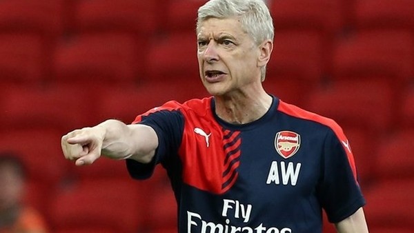 Wenger'den klas hareket