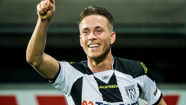 Gladon'dan süper vole golü