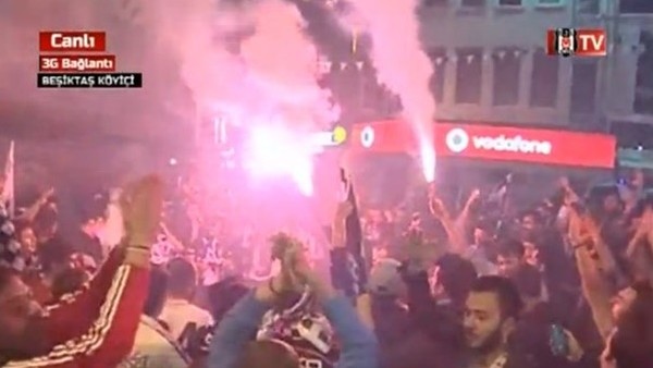 Beşiktaşlı taraftarlardan Köyiçi'nde büyük coşku