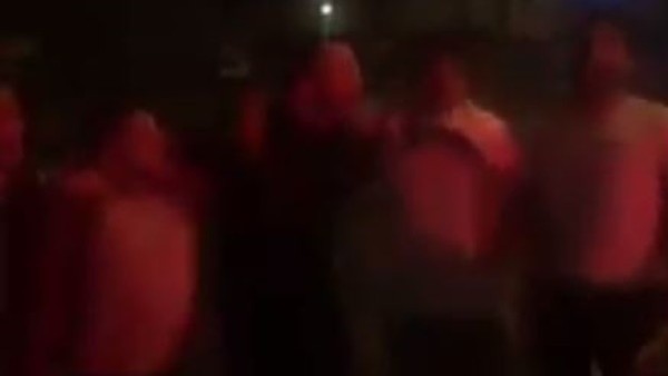 Tolga Arslan'dan sokaktaki taraftara sürpriz