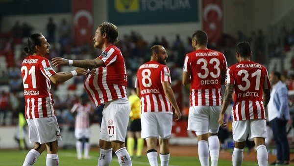 Antalyaspor 7-0 Trabzonspor (Maç Özeti)