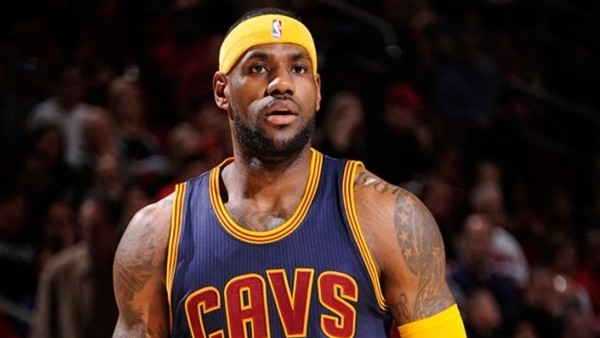 Lebron James 29 sayıyla karşılık verdi