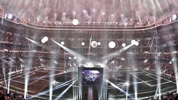 Real Madrid şampiyonluğu taraftarı ile kutladı