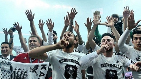 Beşiktaşlı futbolcular Ersan'ı unutmadı