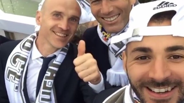 Benzema'nın kamerasından şampiyonluk sevinci