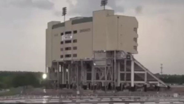 Yıkılması saniyeler sürdü