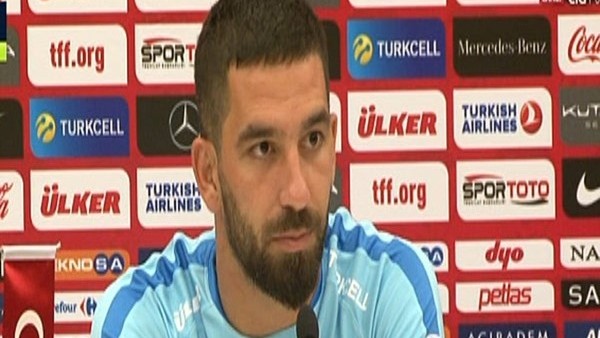 Arda Turan 'Rakiplerimiz bizden daha favori durumda'