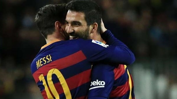 Türkiyenin en büyük yıldızı Arda Turanın Barcelona günleri...