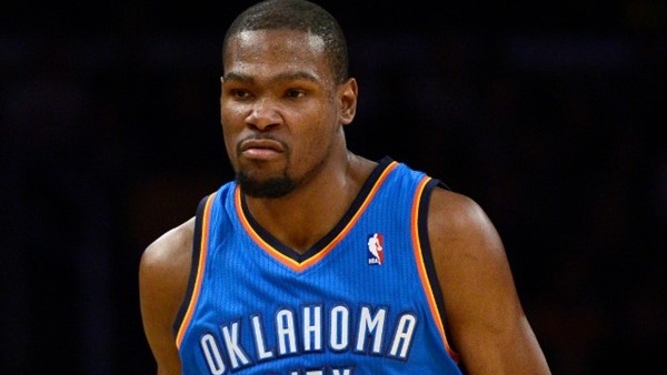 Kevin Durant 37 sayıyla geceye damga vurdu