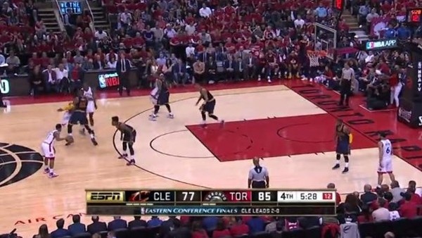 NBA'de gecenin en iyi 5 hareketi 