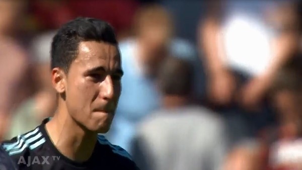 Şampiyonluğu kaybeden Ajax'ta El Ghazi gözyaşlarına boğuldu.