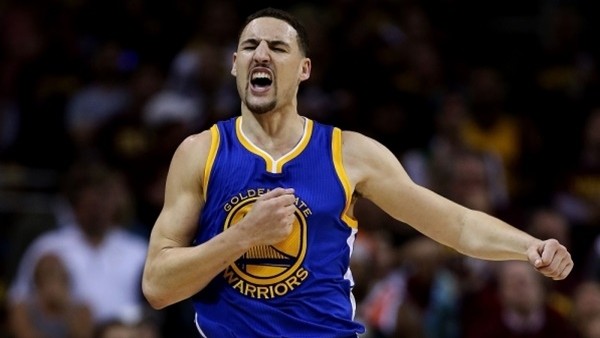 Klay Thompson 11 üçlük atarak rekor kırdı