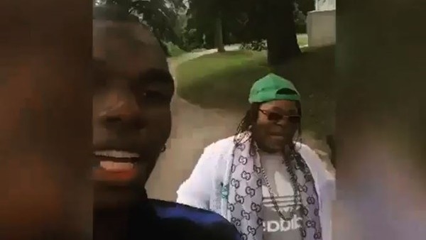 Pogba ve Annesinin keyfi yerinde