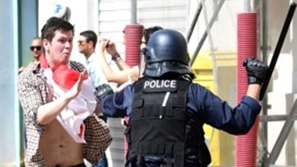 Rus holiganlar kavgayı klip yaptı