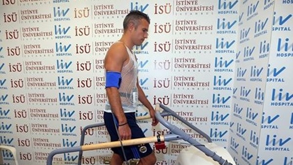 Fenerbahçeli futbolcular sağlık kontrolünden geçti