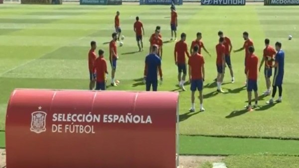 İspanya hazırlıklarını sürdürüyor