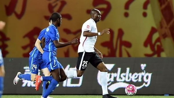 Çin'de Stephane Mbia fırtınası esiyor