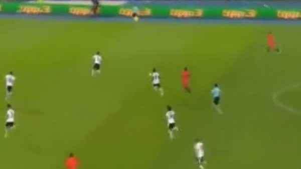 Hollanda, Avusturya'yı üzdü