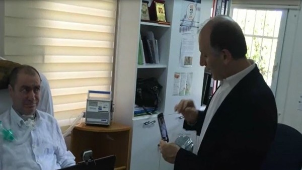 Muharrem Usta, İsmail Gökçek'i ziyaret etti