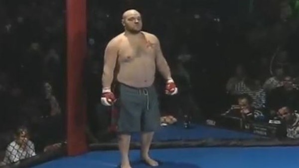 168 kiloluk dev 7 saniyede nakavt oldu