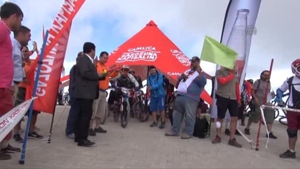 Dağ bisikleti yarışında Emre Arıkan birinci oldu