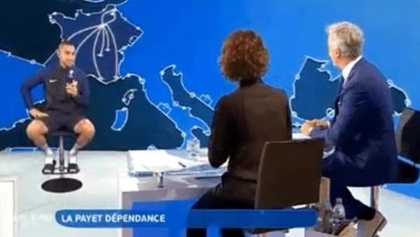 Payet, 3 boyutlu yayınla stüdyoya geldi