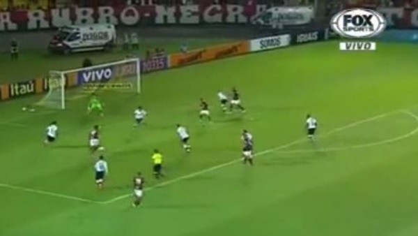 Flamengo 1-0 Vitoria (Maç Özeti)