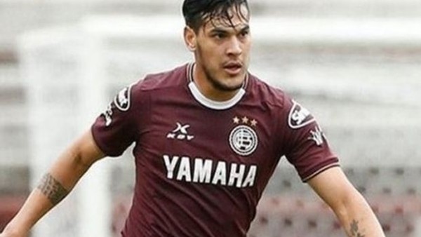 Gustavo Gomez kimdir?